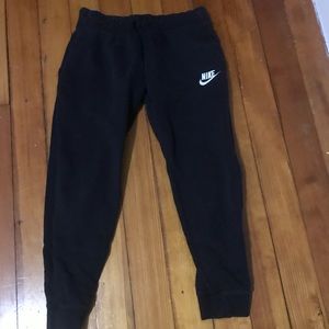 Black Nike sweatpants